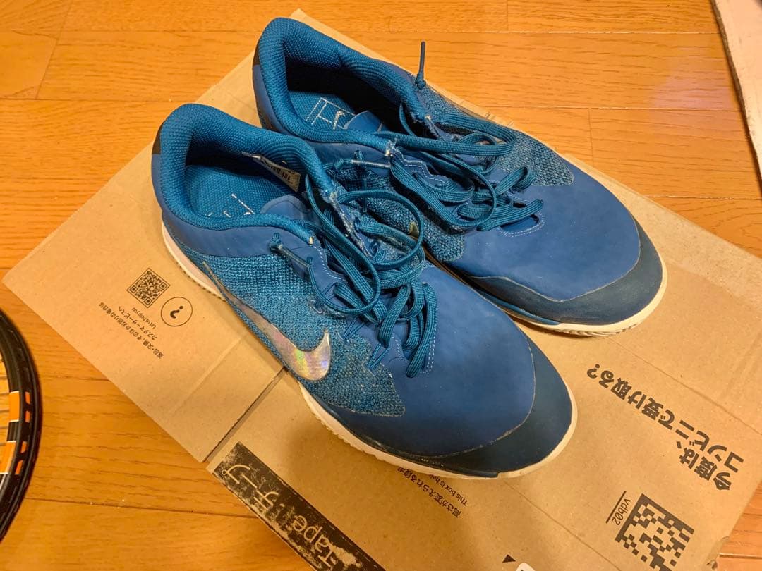 テニスラケット(バボラ、トアルソン)、NIKEバック、NIKEシューズ　おまけ付