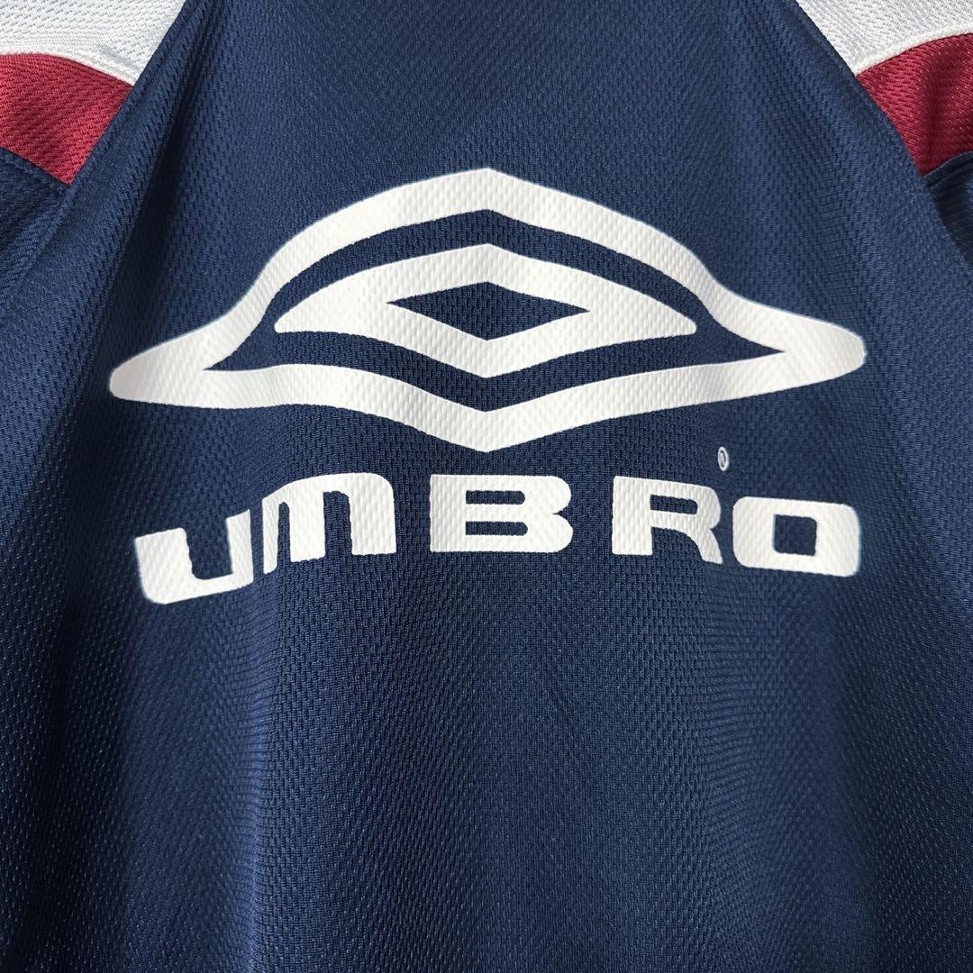 UMBRO アンブロ 両面 ロゴ シャツ 人気 古着 90's 00's 90s unbro