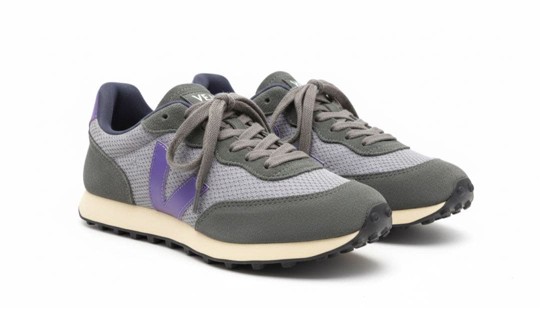 VEJA スニーカー