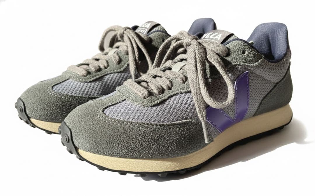 VEJA スニーカー