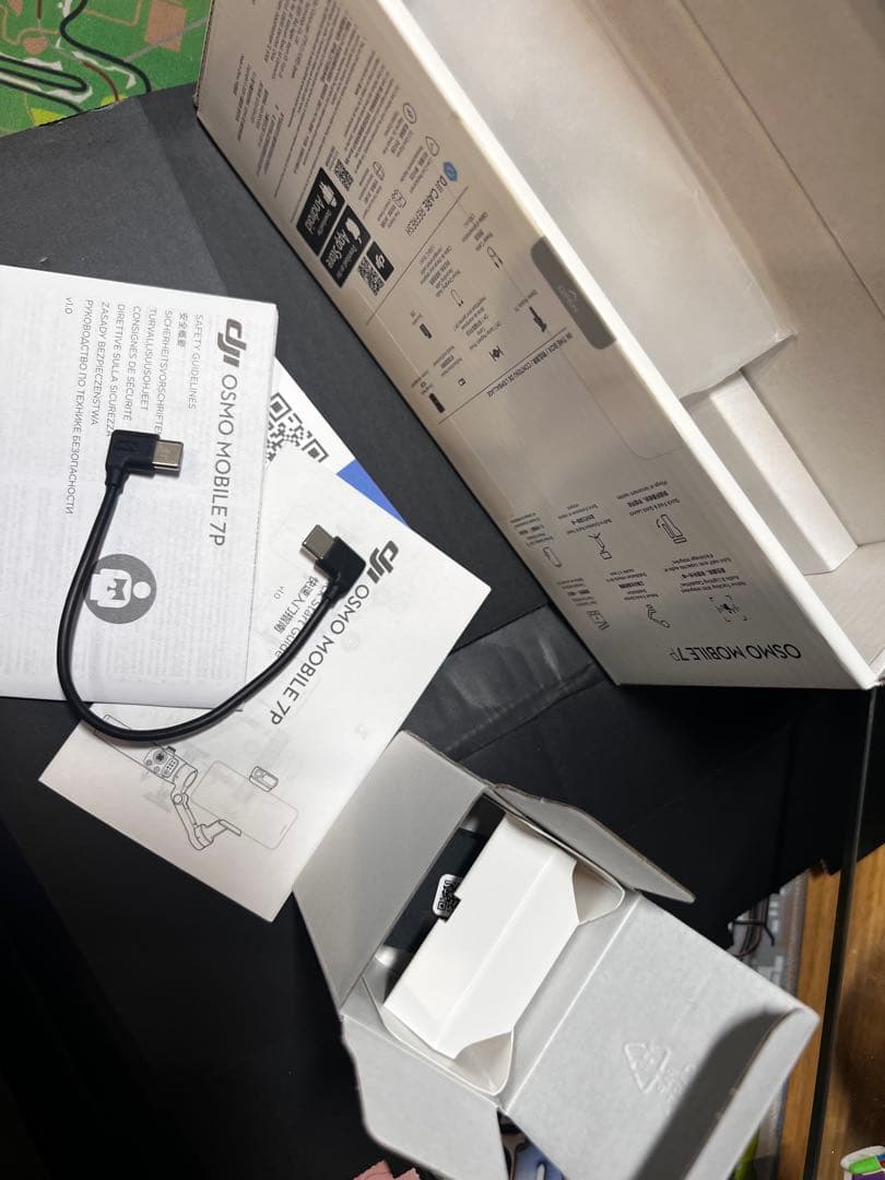 【美品】DJI Osmo Mobile 7P（動作検知カメラ付き）