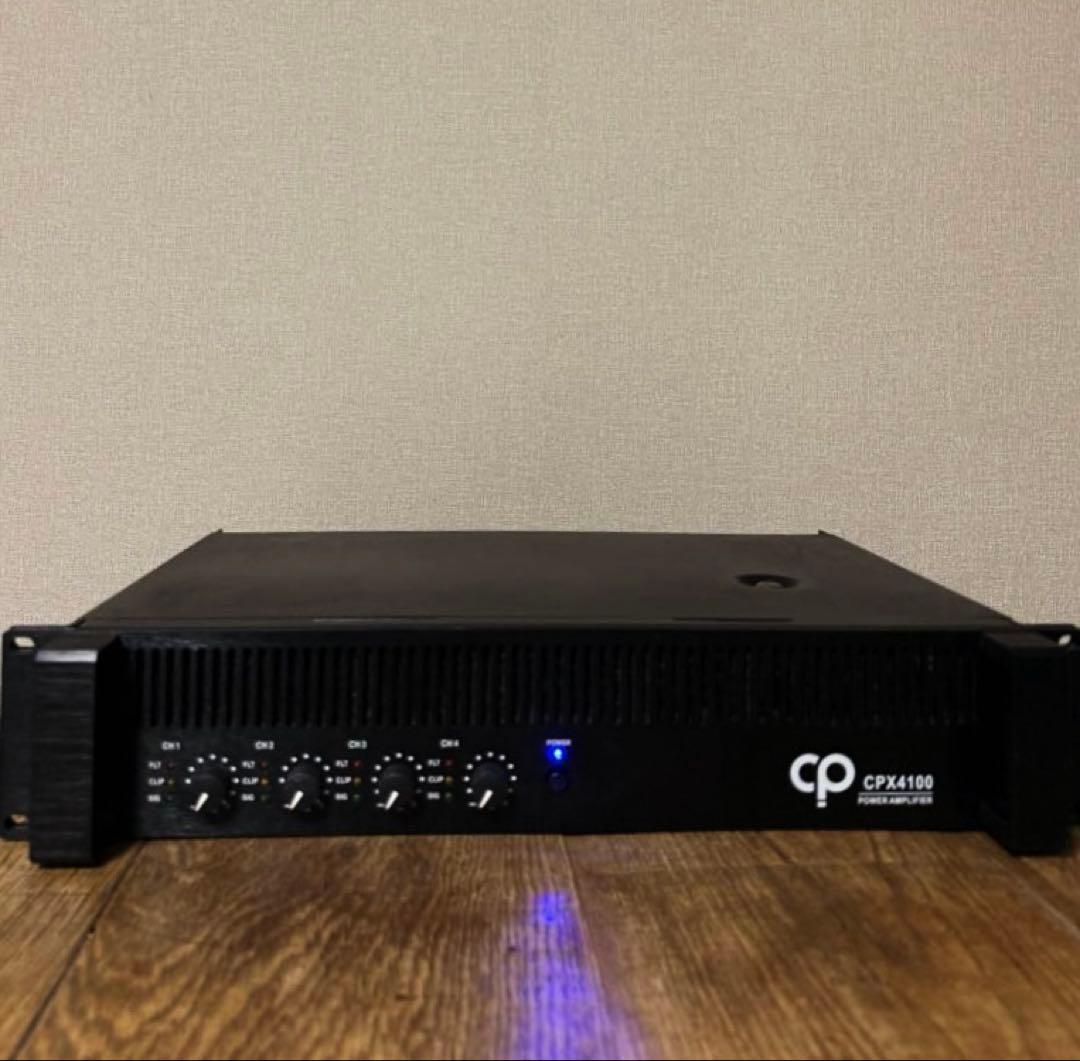 CLASSIC PRO CPX4100 4チャンネルパワーアンプ