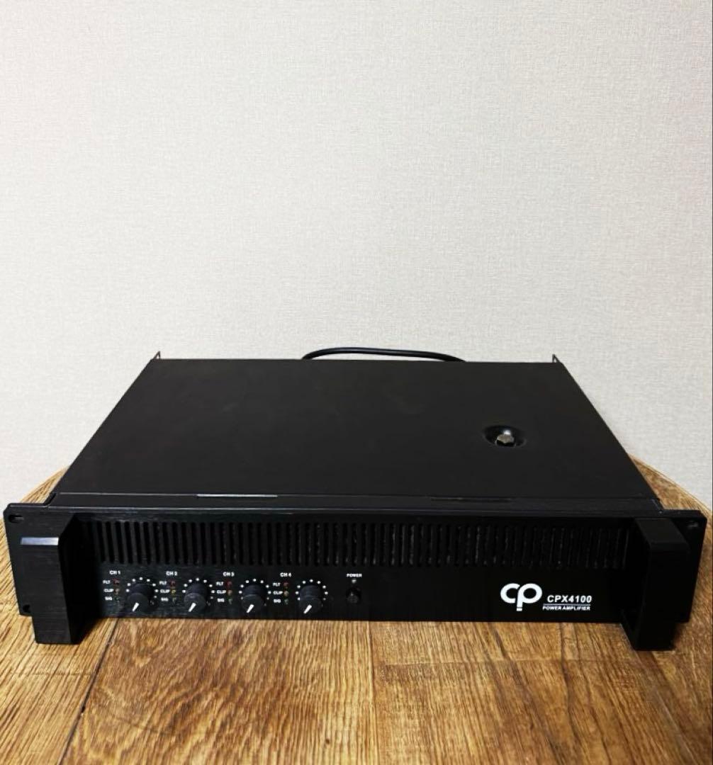 CLASSIC PRO CPX4100 4チャンネルパワーアンプ