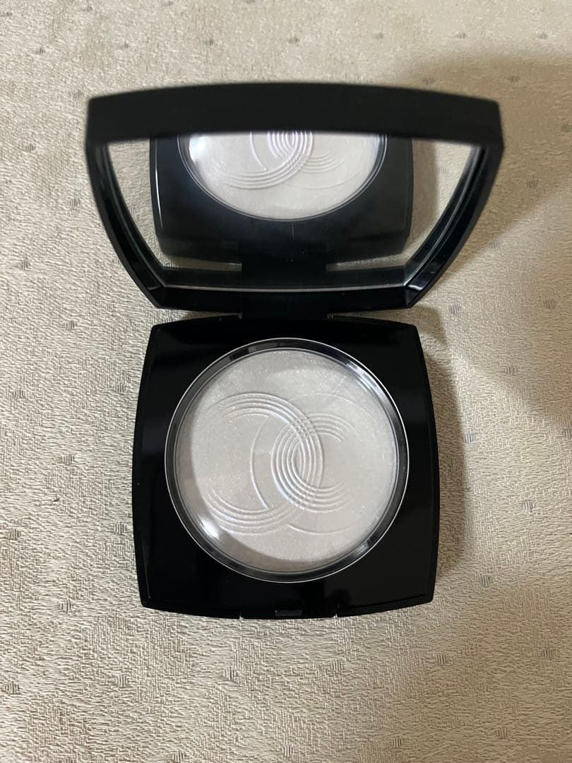 CHANEL シャネル ルミエール ドゥ ローシャン 特別限定品