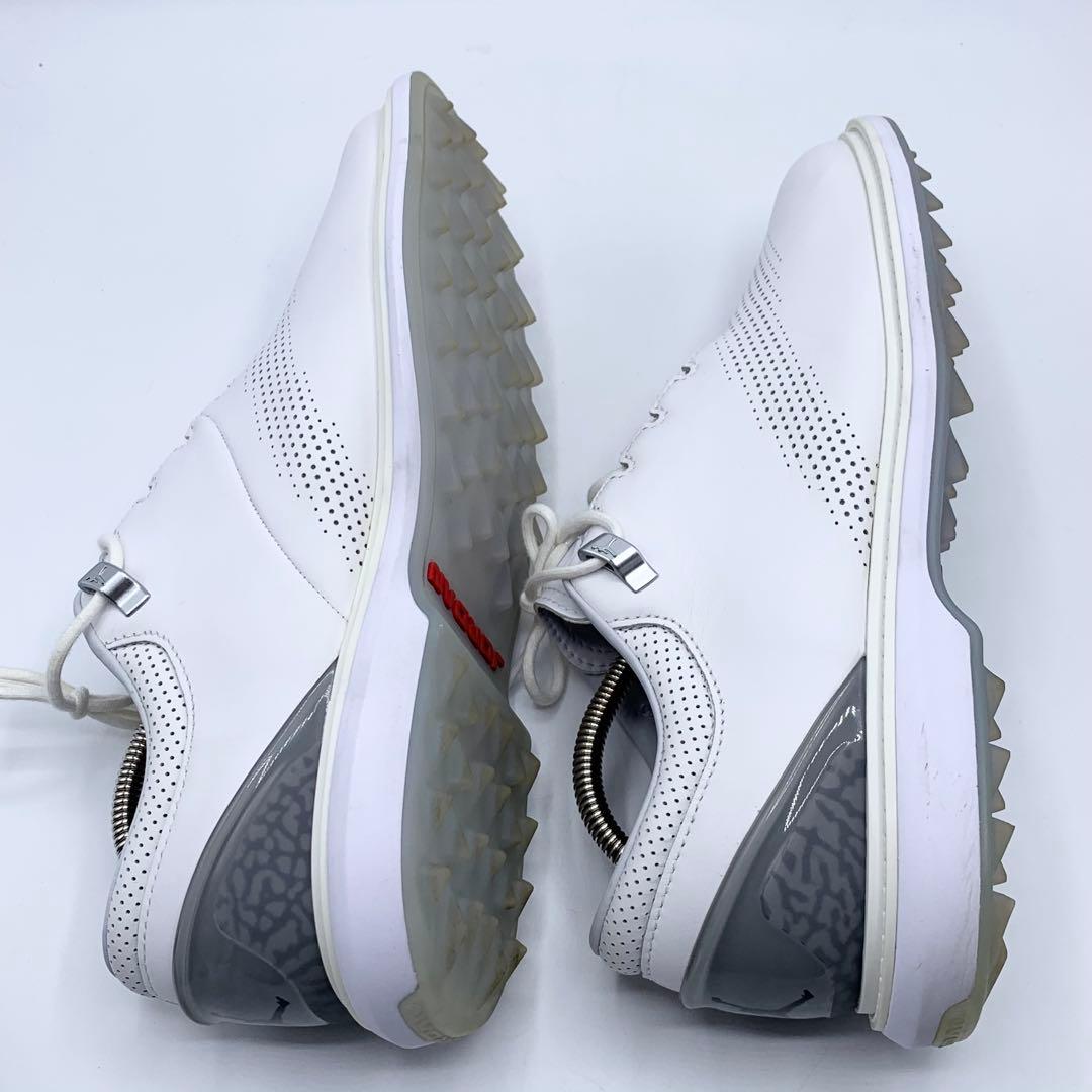 【美品】NIKE ゴルフ　シューズ　スパイクレス　ホワイト　26cm ジョーダン