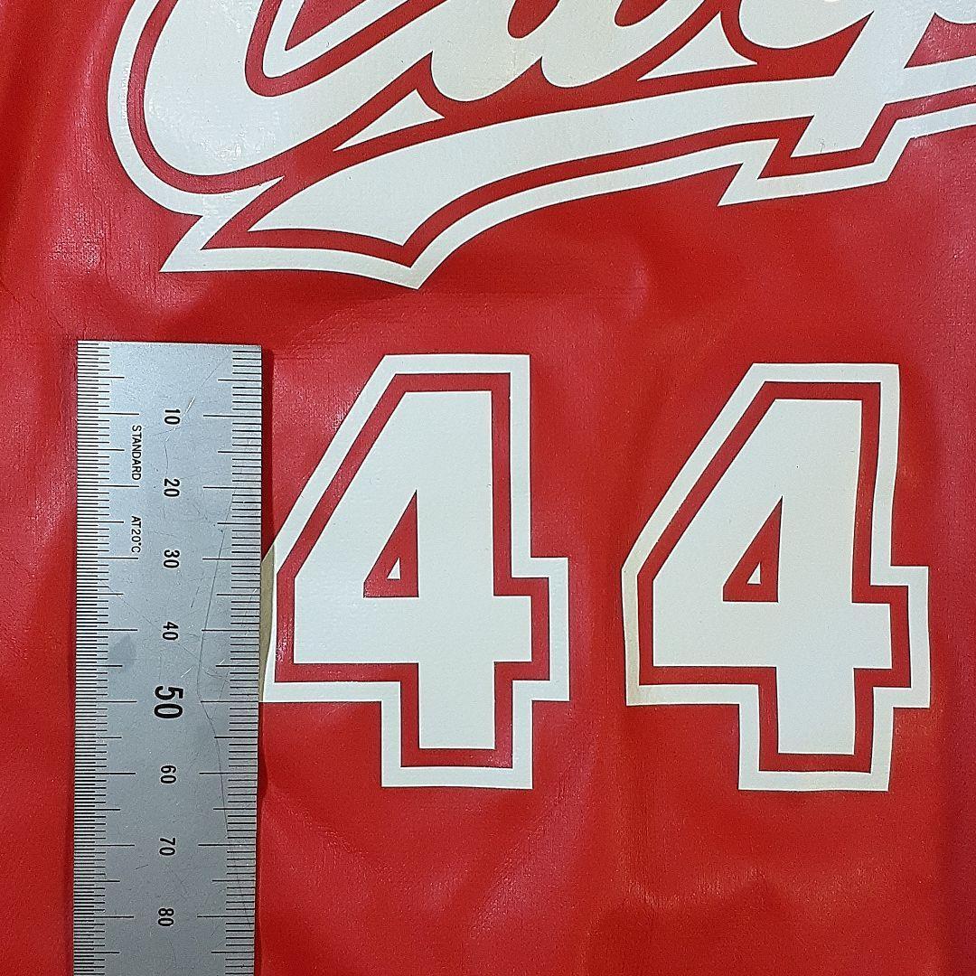 広島カープ　ナイロンジャンパー