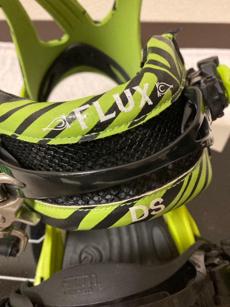 011Artistic FLAT KING ビンディング FLUX DS