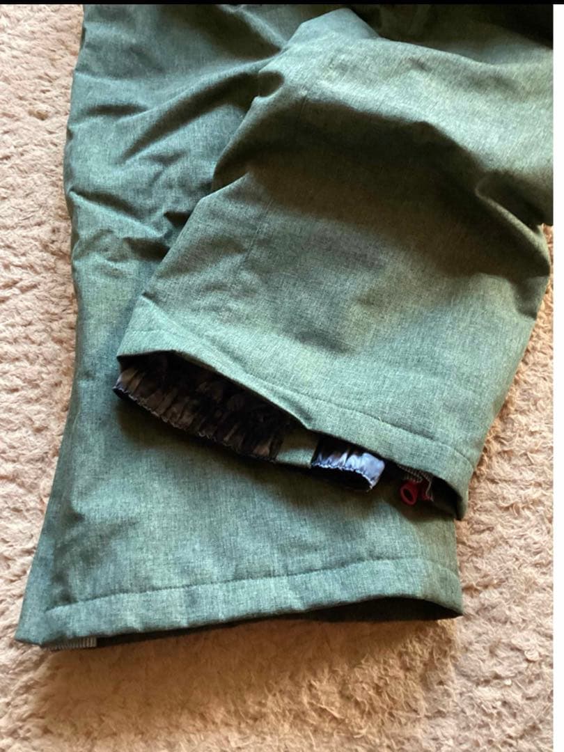 SECRET GARDEN 重ね着風Ｘ カーキ　レディースXS スノボウェア