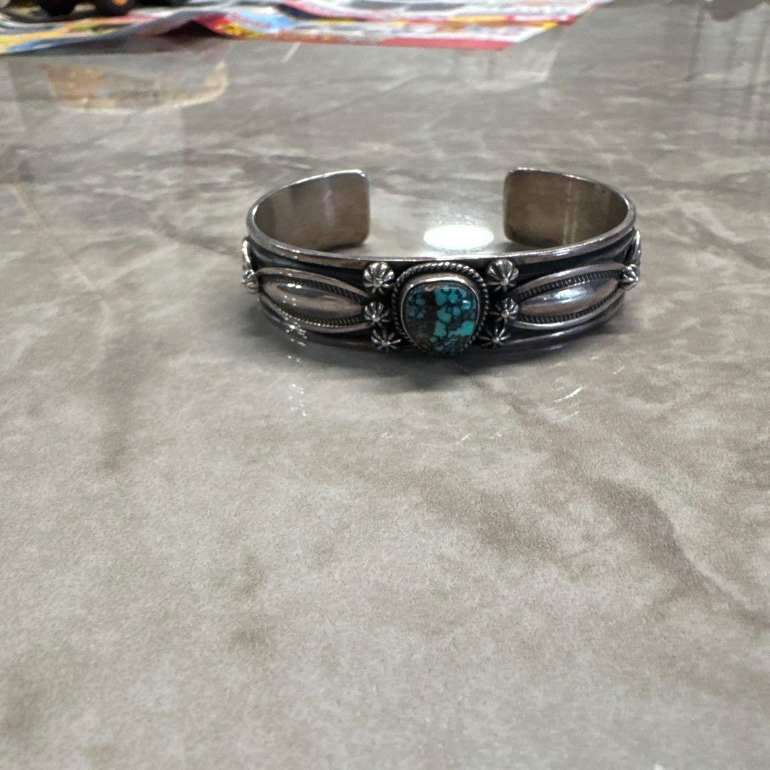 インディアンジェリーバングル