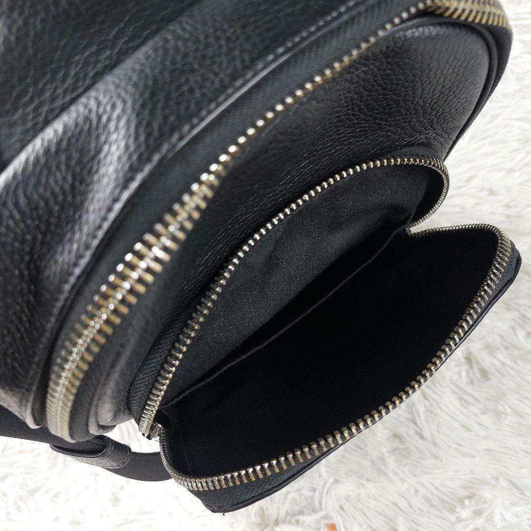 COACH イーサン パック ロゴクロスボディ シボ革レザー 二層式ボディバッグ