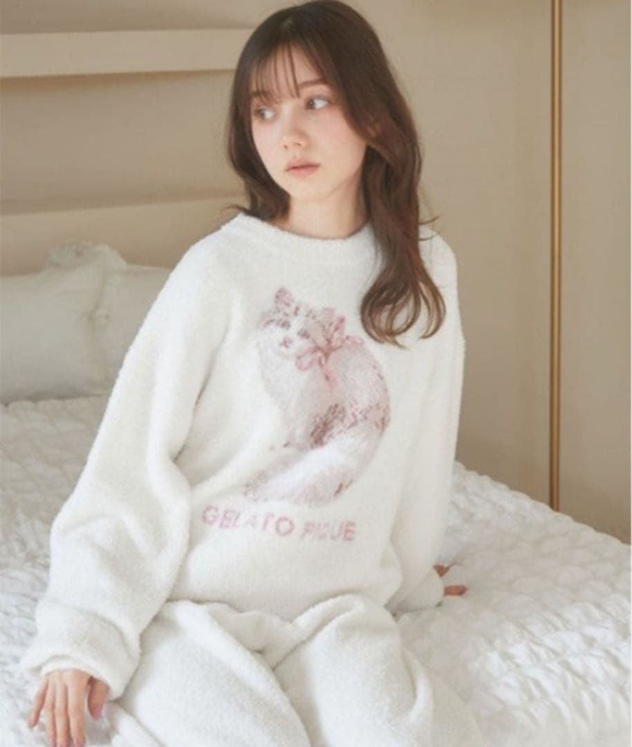 ジェラートピケ ベビモコCATジャガードプルオーバー ホワイト