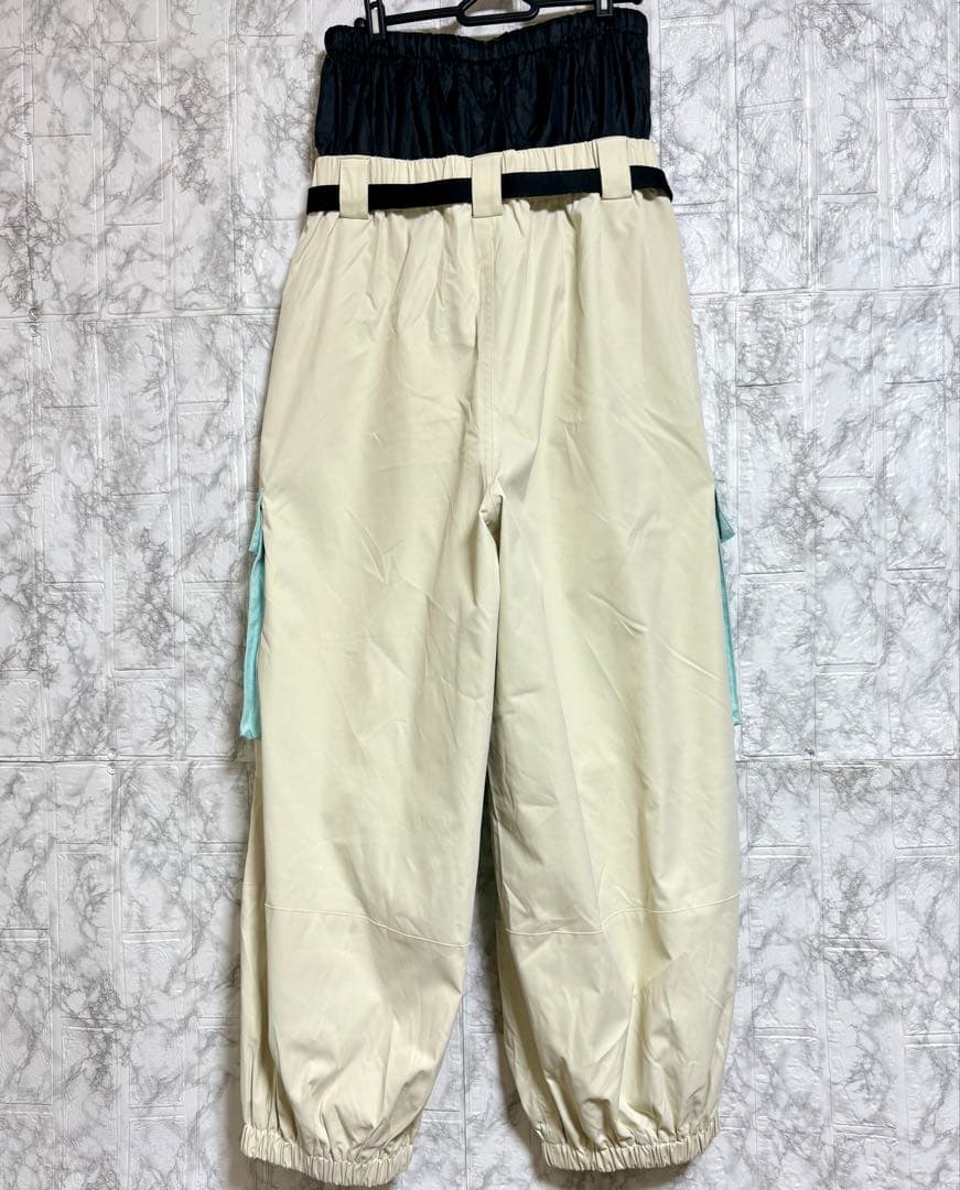 TaoTechタオテック　Hinakoコラボ　スノボウェア　多機能　M