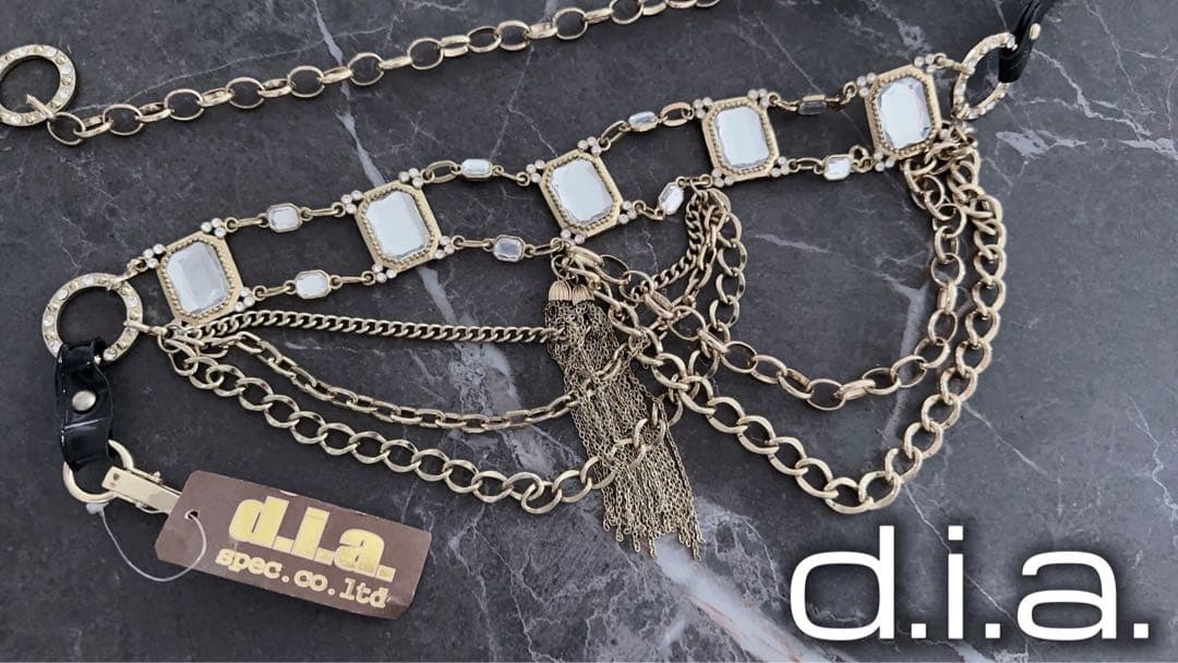 新品d.i.a. チェーンベルト 入手困難 ギャル