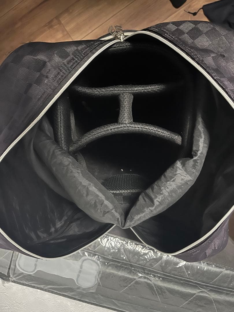 XXIO ゼクシオ ブラック 軽量ゴルフキャディーバッグ ゴルフバッグ