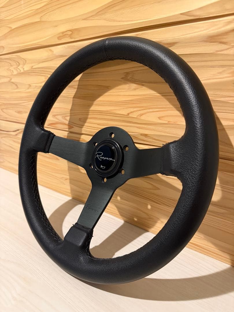 レナウン ステアリング ブラック