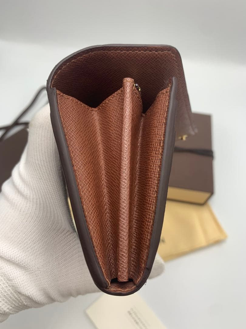 ルイヴィトン　新型　ポルトフォイユ　サラ　モノグラム　ローズバレリーヌ 長財布