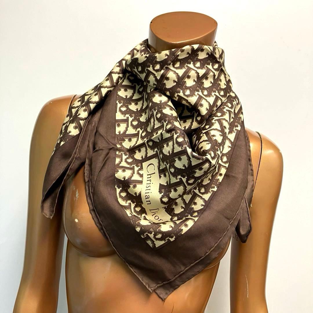 大人気☆Christian Dior☆スカーフ☆トロッター☆シルク☆ブラウン！