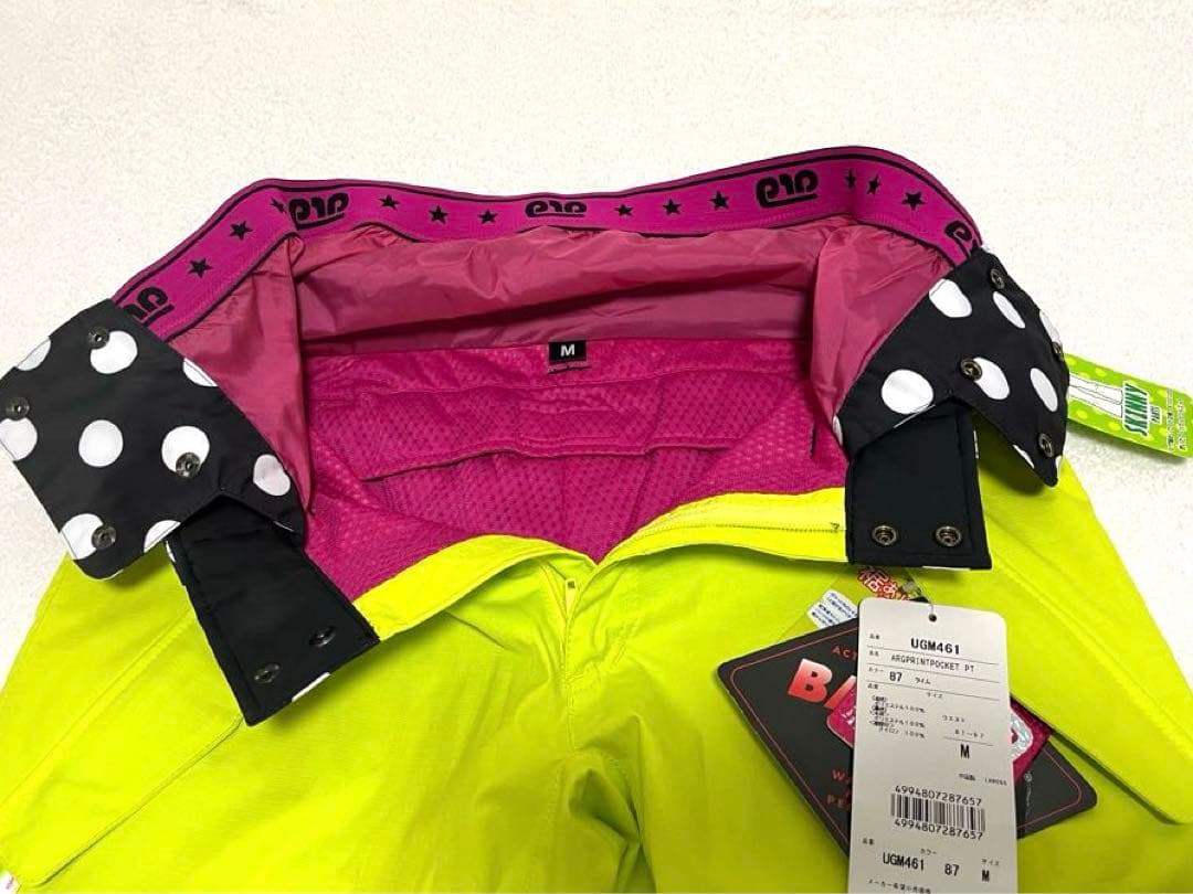 【11/30まで値下げ】スノーウエア　スキーウェア　レディース　M 新品