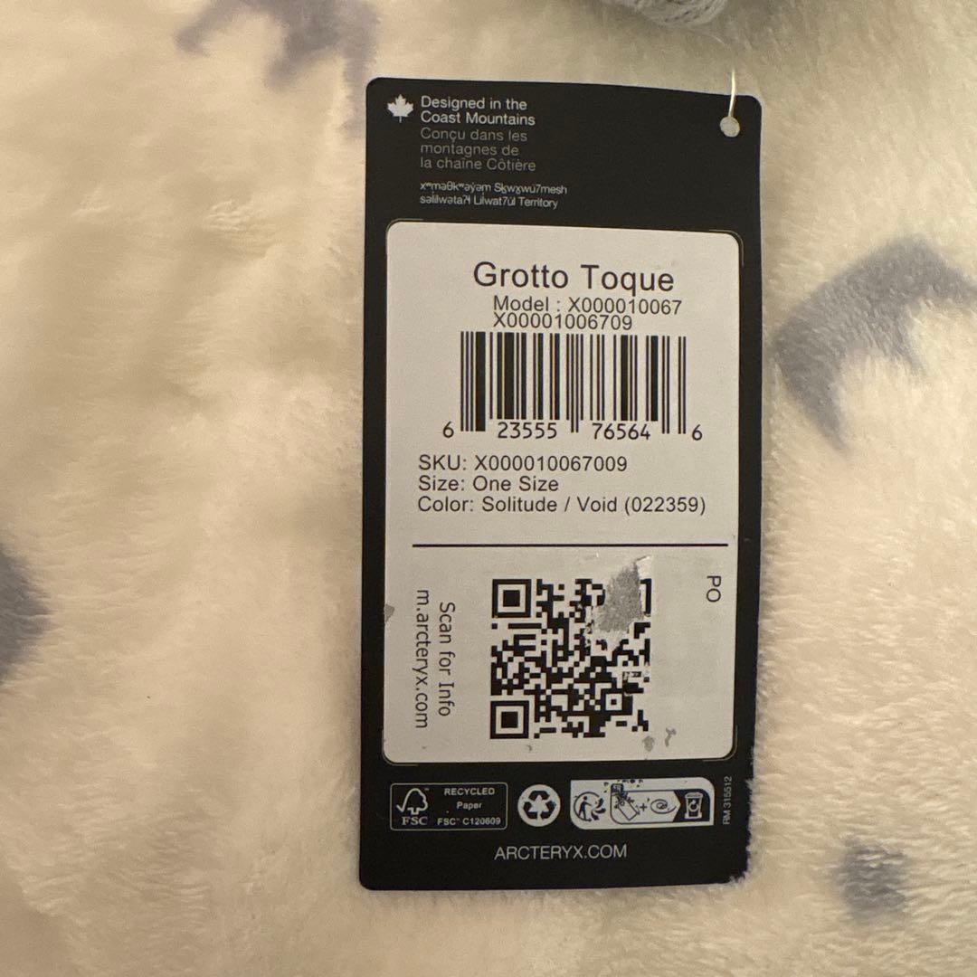 ARC'TERYX 迷彩柄ニット帽 収納袋付き