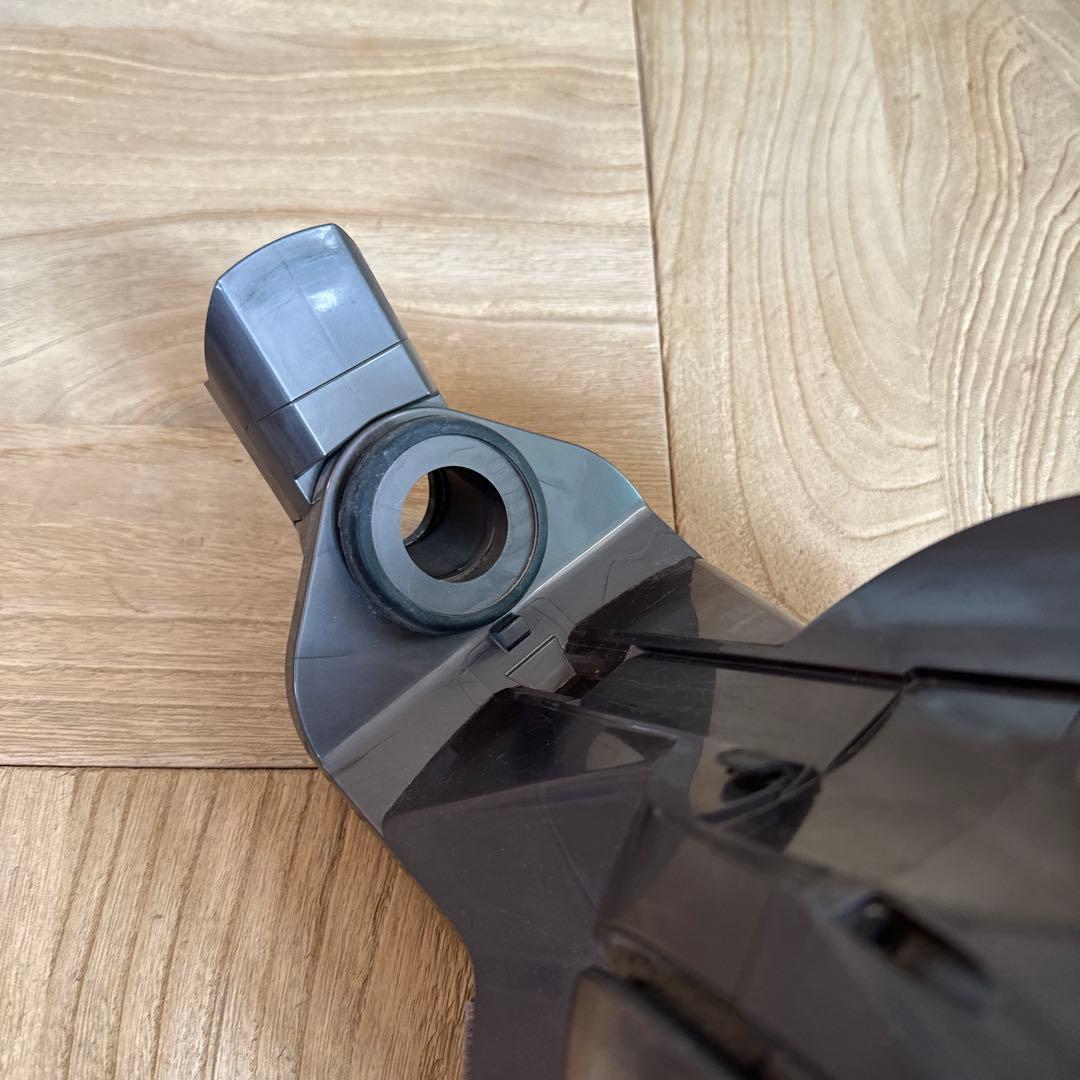 動作品】ダイソン DC63 掃除機 本体 簡易クリーニング済み - メルカリ