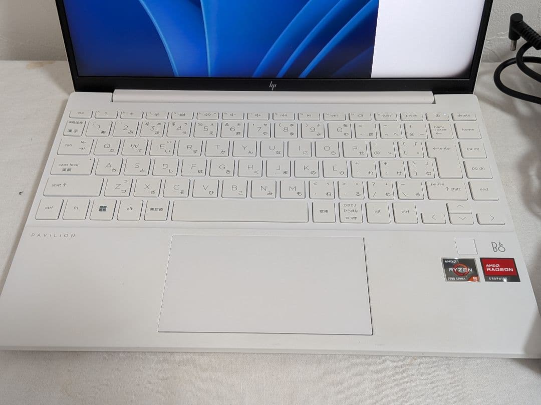 【極美品】HP Pavilion Aero Laptop 13-be