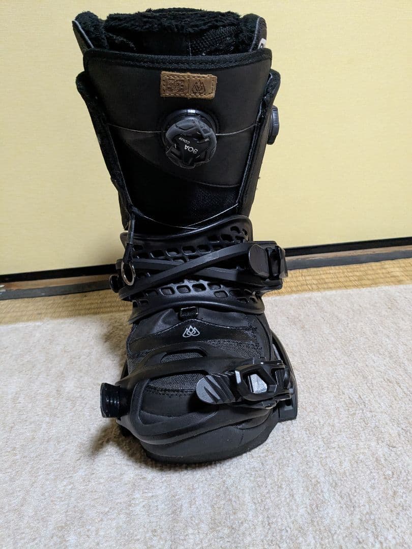 Burton Genesis EST ビンディング Sサイズ ブラック