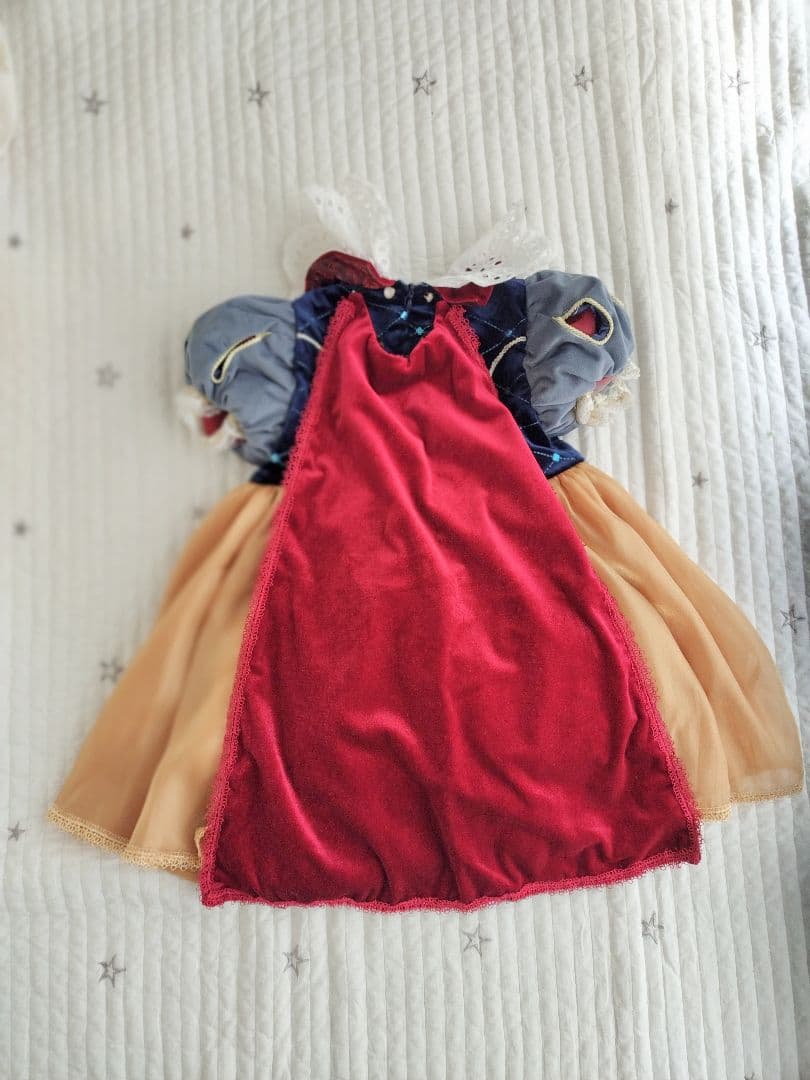 白雪姫　ドレス　キッズ　マント　ビビディバビディブティック好きな方にも