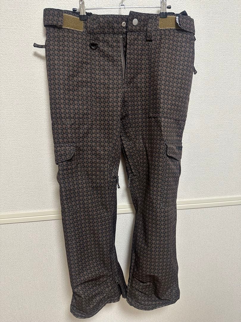 【Vesp】モノグラムカーゴパンツ　スノーボードウェア