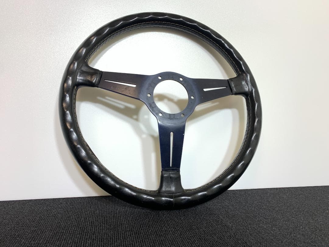 【送料無料・即日発送】NARDI ナルディ クラシック ステアリング 79年