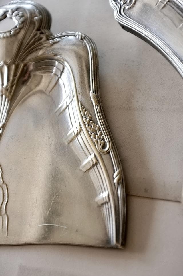 フランス アールデコ 銀の蔦葉とダストパン＆ブラシセット アンティーク