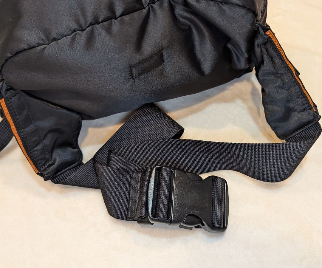 KK 【極美品】PORTER タンカー ボディバッグ ブラック