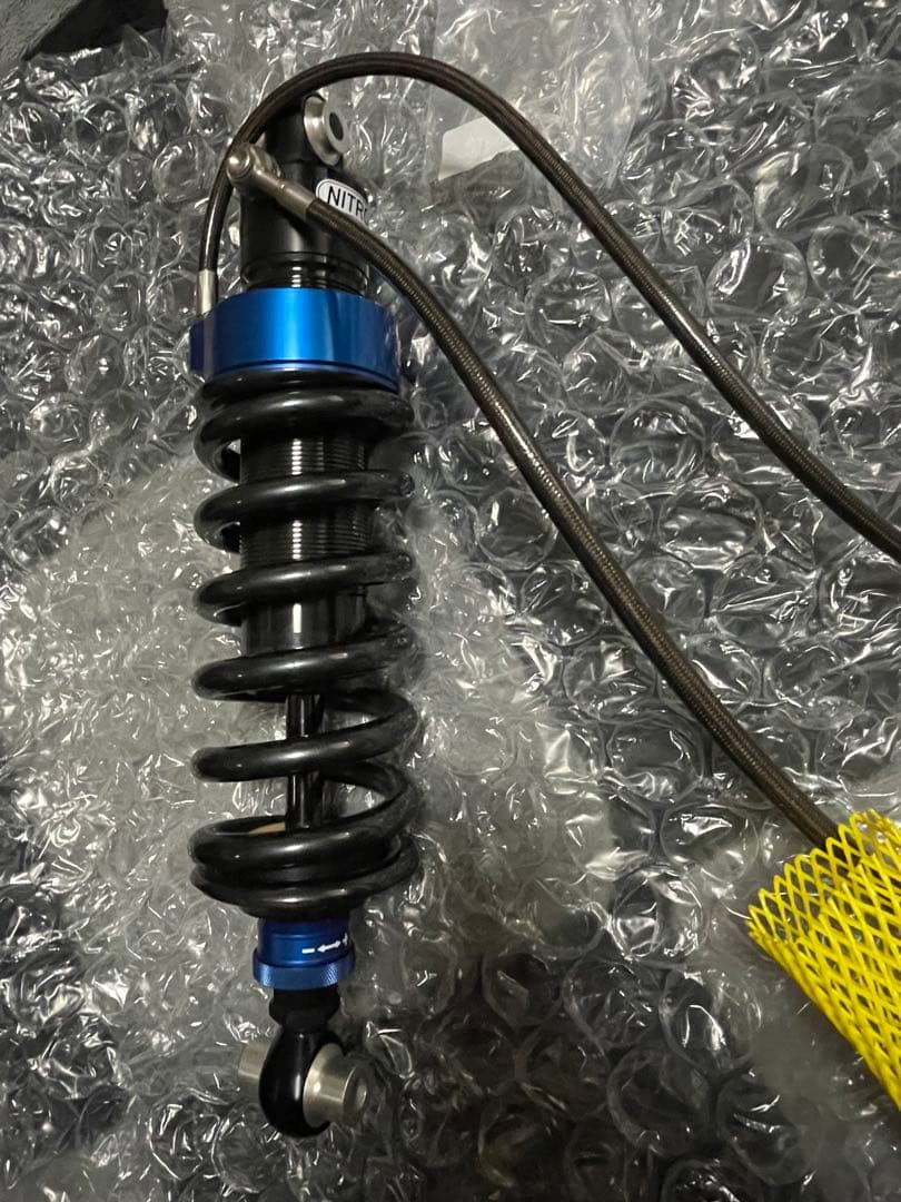 z900rs モリワキ　ナイトロン　リアサスペンション