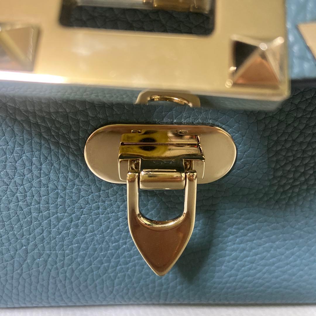 Valentino スタッズ ショルダーバッグ 青