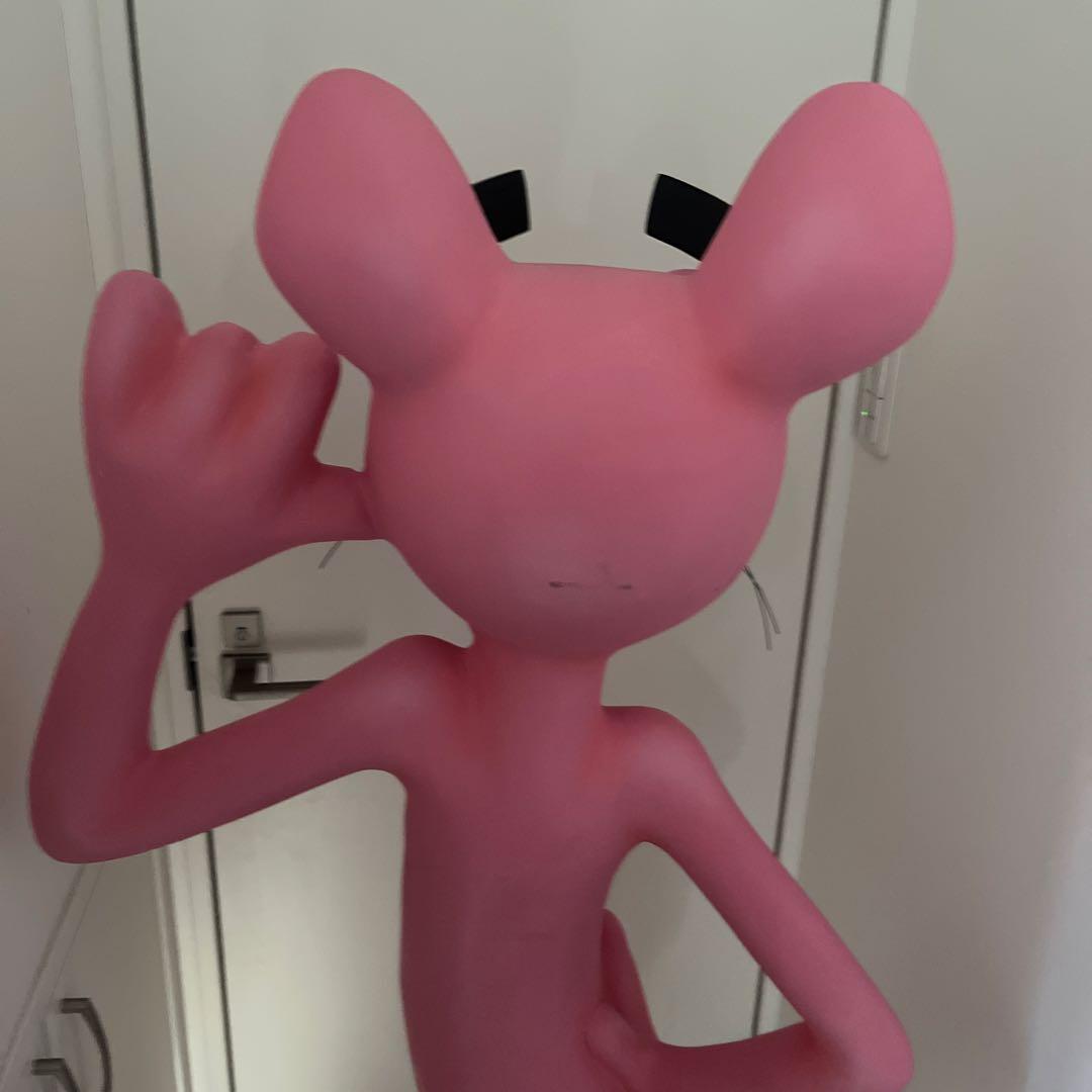 ピンクパンサー 等身大フィギュア - メルカリ