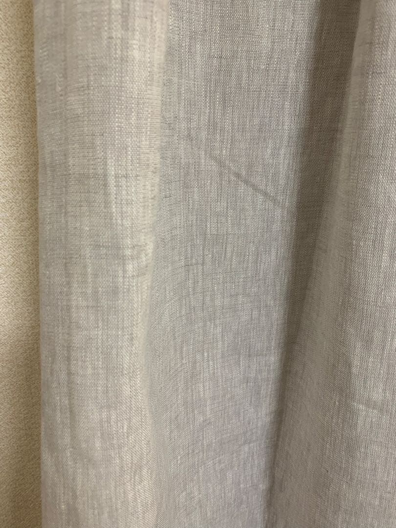 ライトグレー プリーツカーテン
