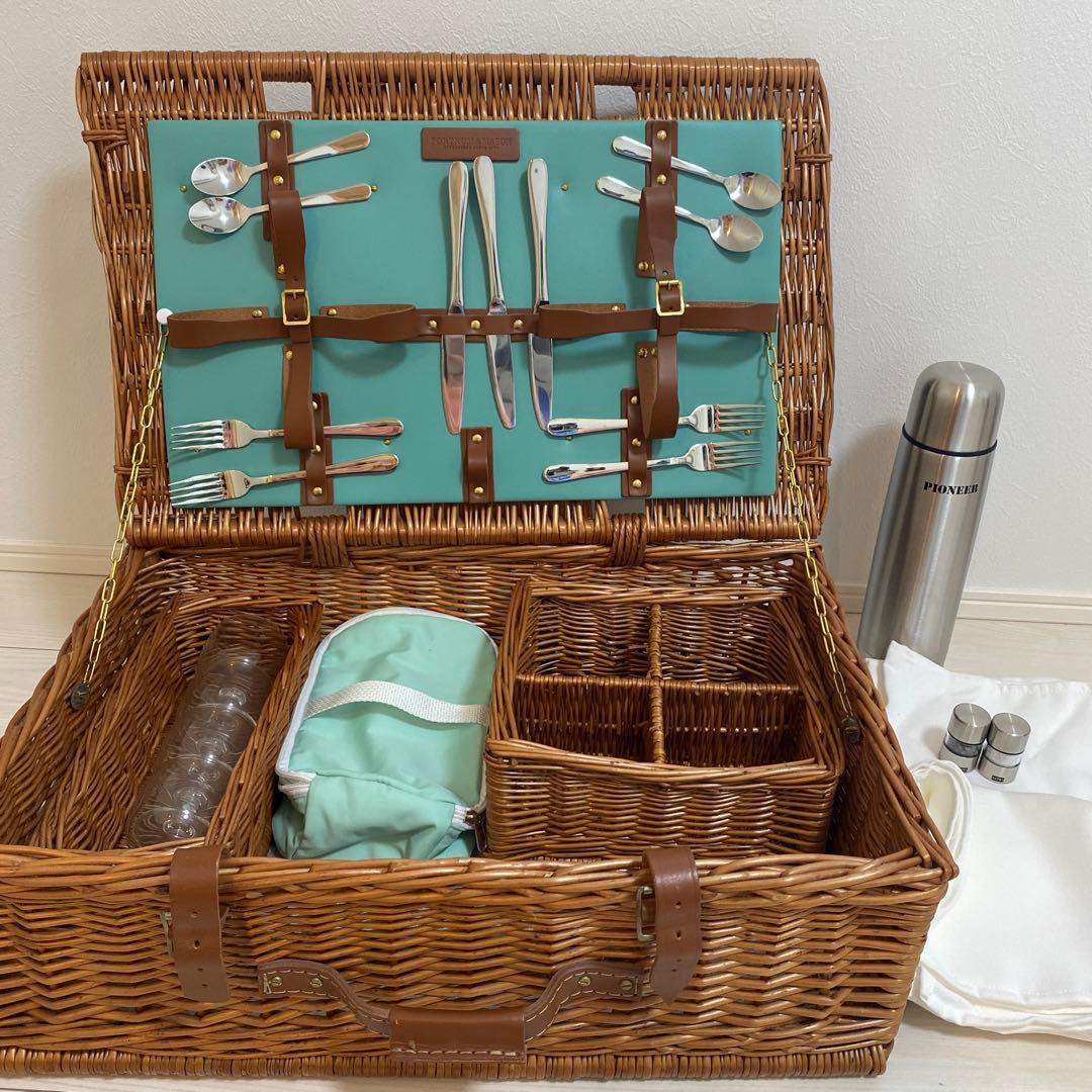 フォートナム&メイソン ピクニックバスケット4人用 付属品多数 - メルカリ