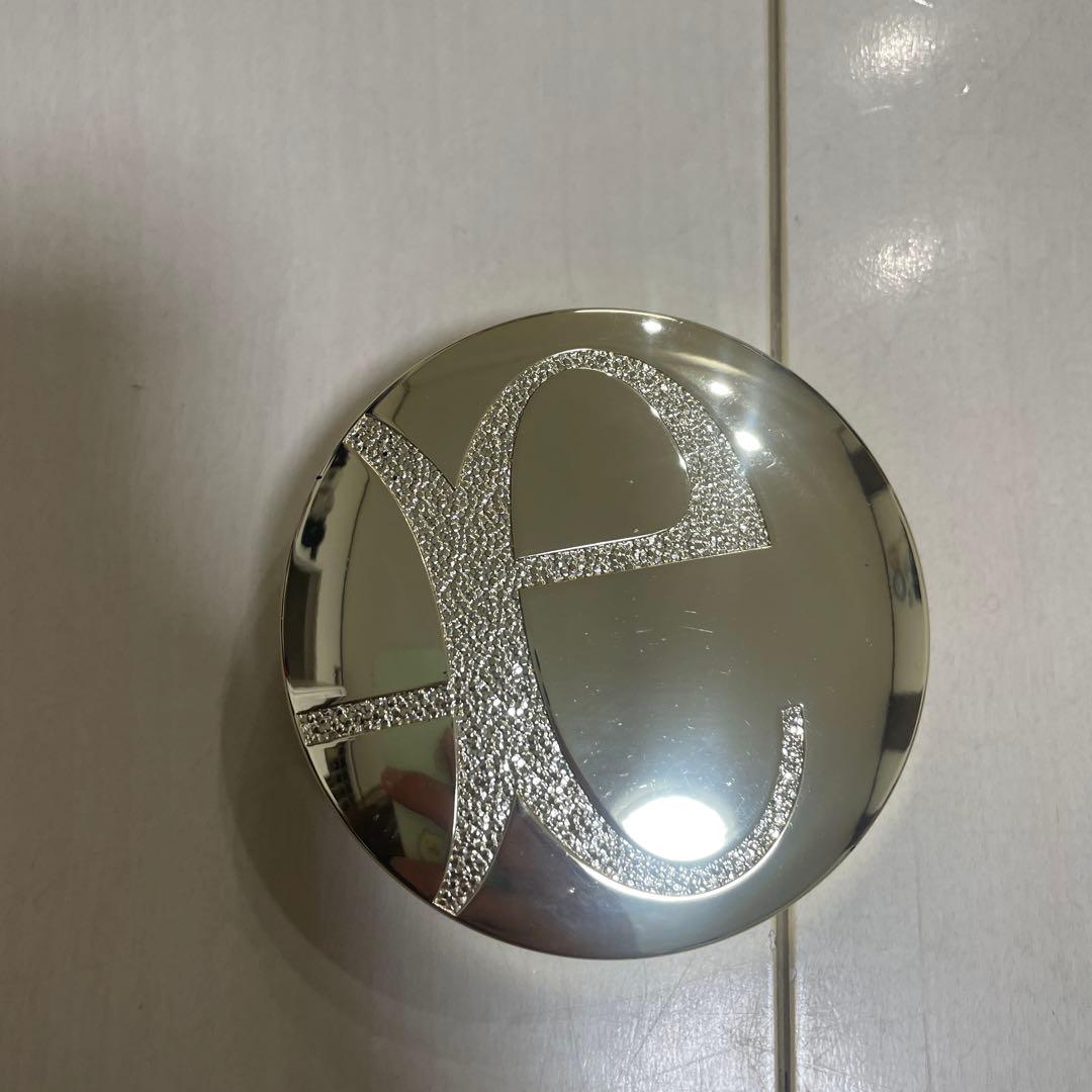 エレガンス　ラ　プードル　オートニュアンス リクスィーズ　V フェイスパウダー