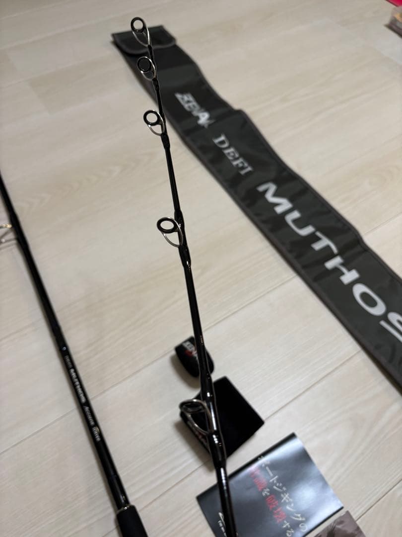 ヤ*ヤ様 ゼナック ミュートス アキュラ 100H (RGガイド)ZENAQ M