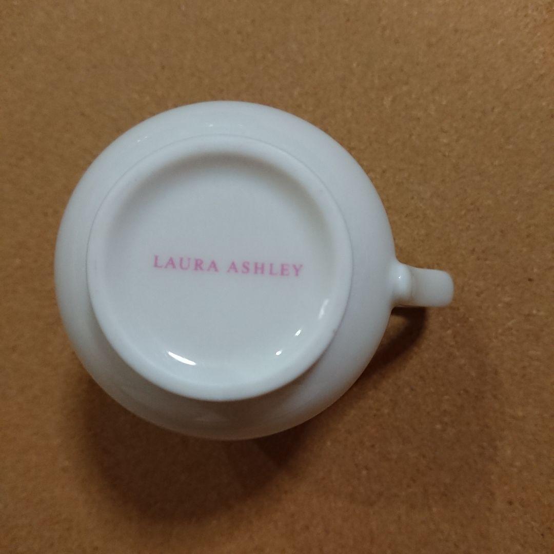 クチュールローズ アフタヌーンティーセット ローラアシュレイ ケーキ