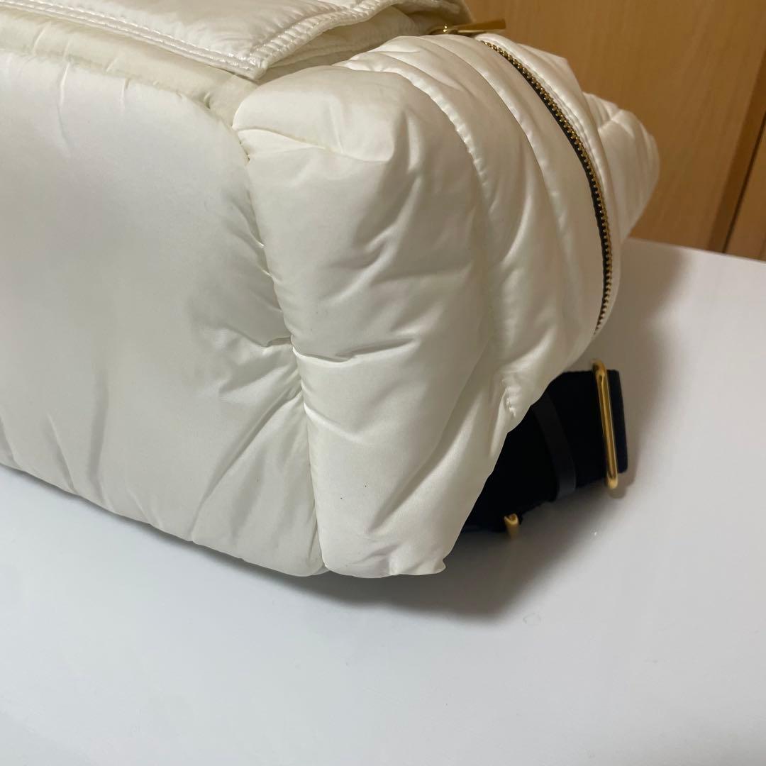 極美品　モンクレール　ASTRO BACKPACK リュック　中綿　保存袋付