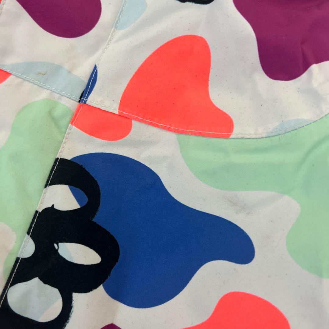 キッズ　BURTON スノーウェア上下セット 130 S 花柄 撥水 防寒