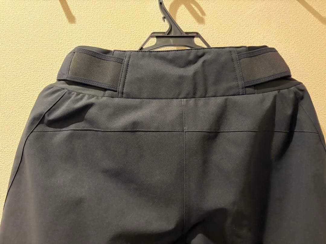 Goldwin スキーウェアセット (ジャケット・パンツ)