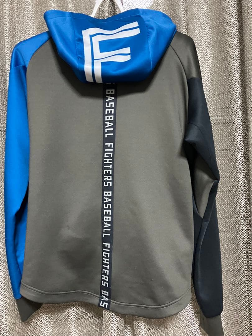 FIGHTERS フード付きジャケット 日本ハムファイターズ　fanatics