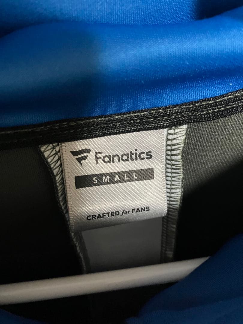 FIGHTERS フード付きジャケット 日本ハムファイターズ　fanatics