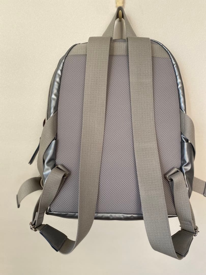 ヴィヴィアンウエストウッド　シルバーリュック