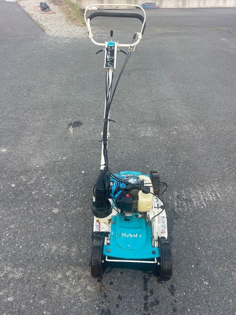 クボタ 自走式草刈機 GC-S500 刈幅500mmガソリン モア 歩行型