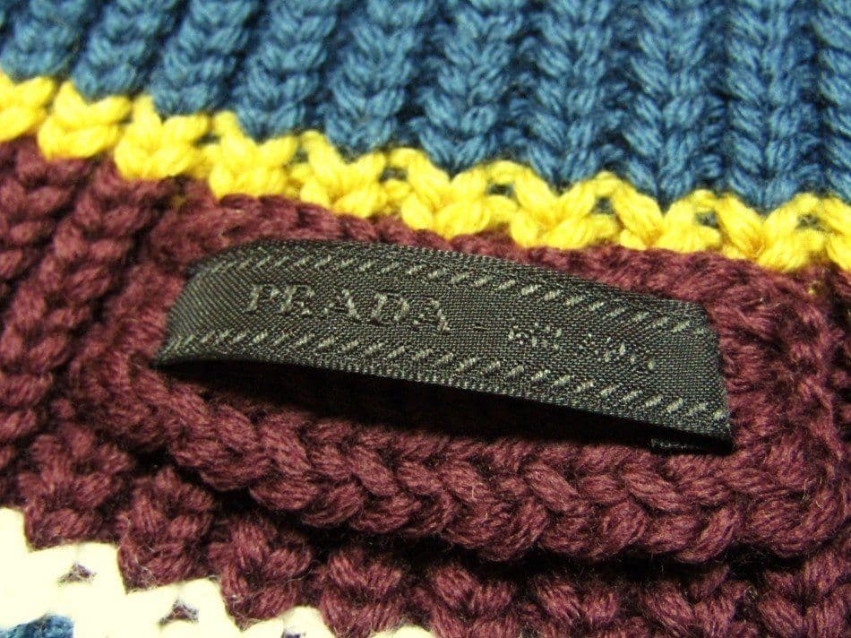 □新品9万!PRADAプラダ／厚手ケーブルリブニットデザインネック