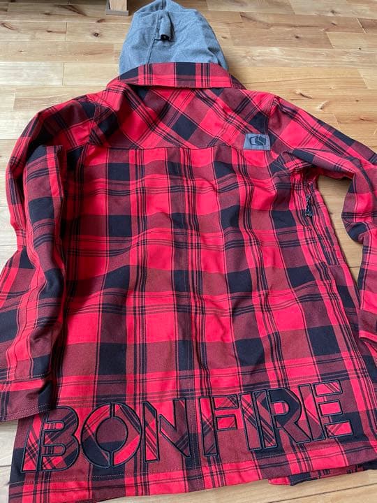 スノボウェア　上下　男女どちらも