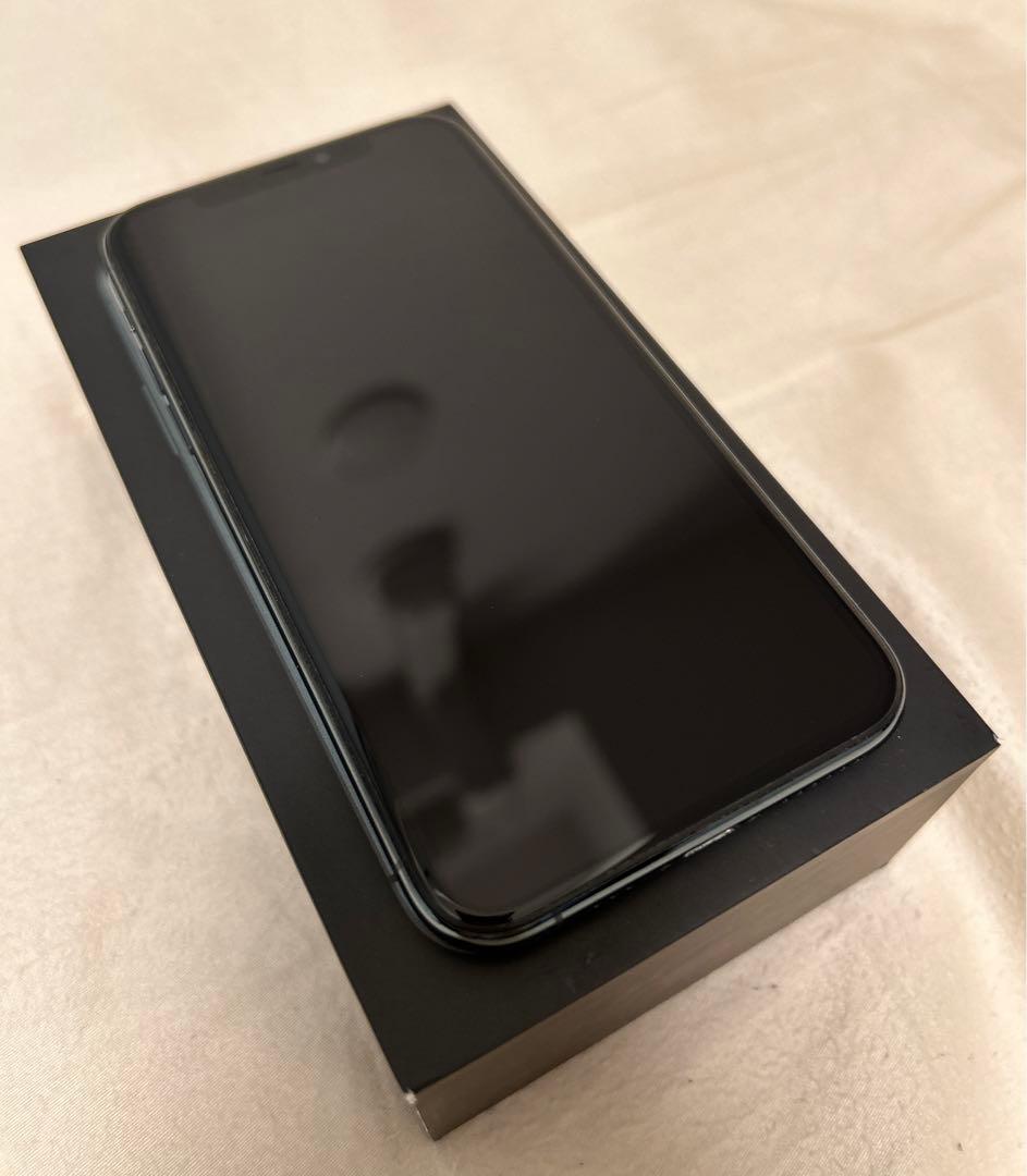 iPhone 11 Pro 256GB SIMフリー ミッドナイトグリーン