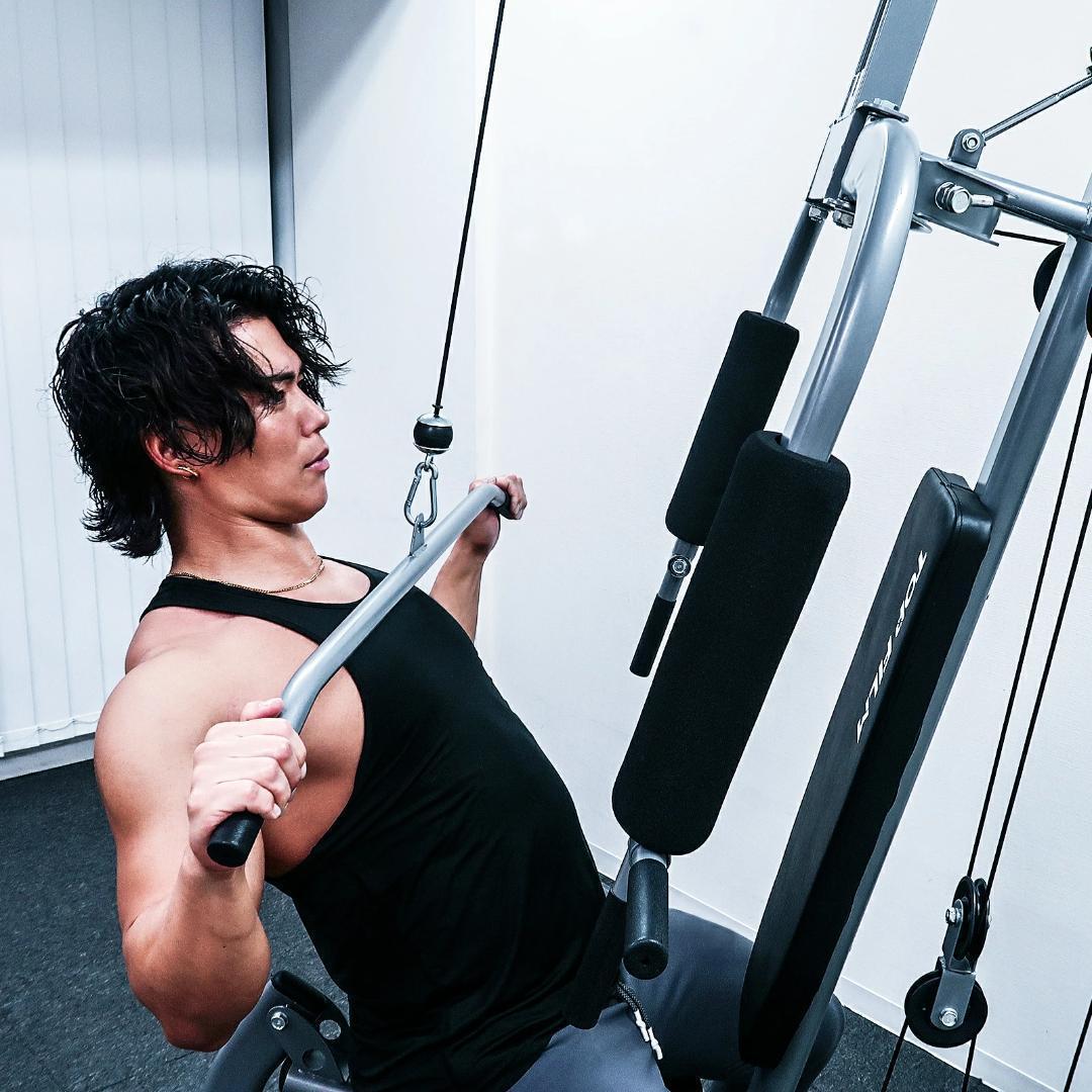 マルチホームジム スマート自宅R2204 トレーニング器具1台多役 静音設計